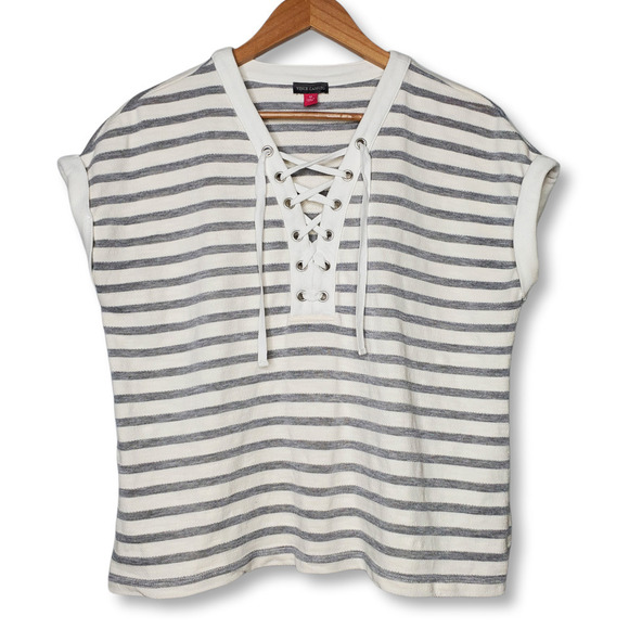 Vince Camuto Striped Lace Up Tee White Gray Sz M - Picture 1 of 9